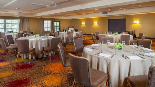 Concord Plaza Hotel image 12