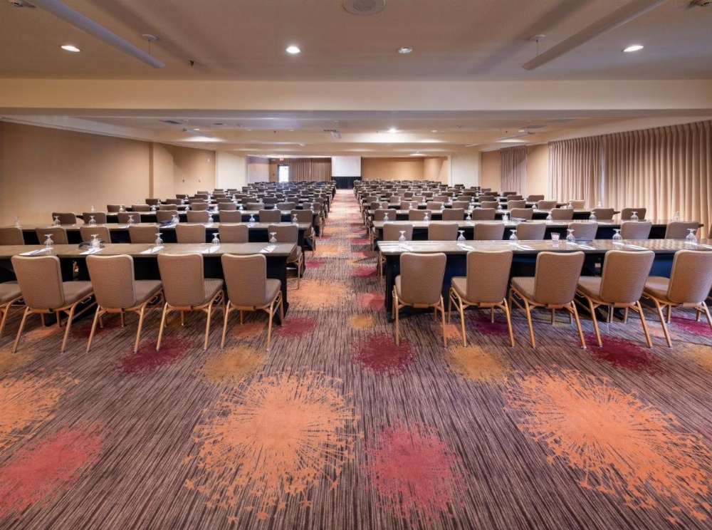 Concord Plaza Hotel Image 16