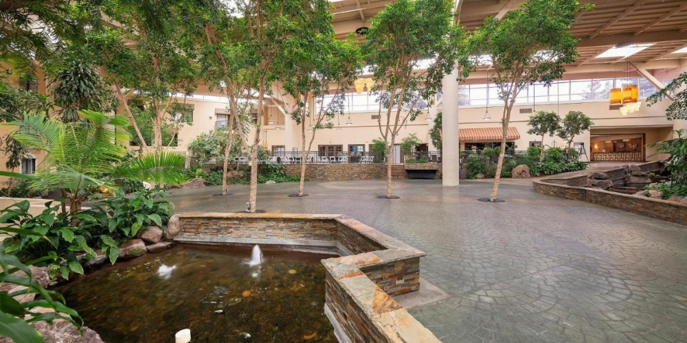 Concord Plaza Hotel Image 30